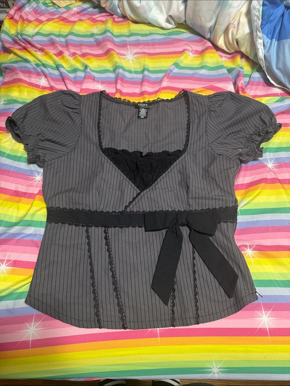 Baggy Gray Babydoll Top With Black Bow